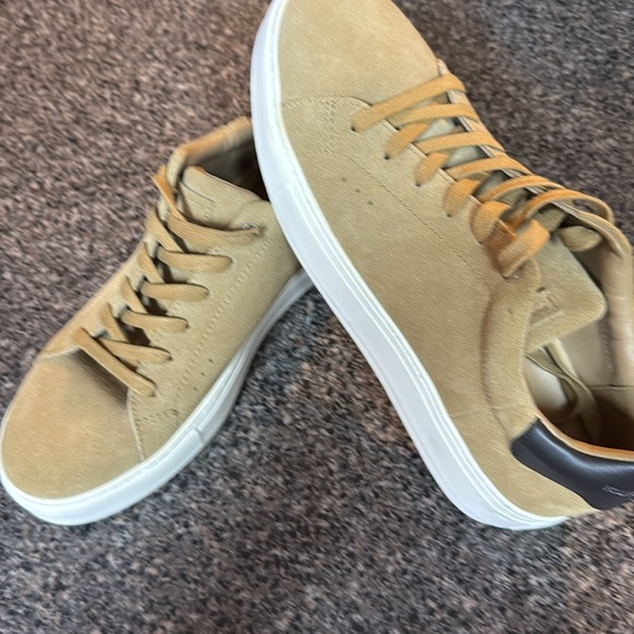 Kurt Geiger Tan Sneakers with White Soles - Picture 3 of 8